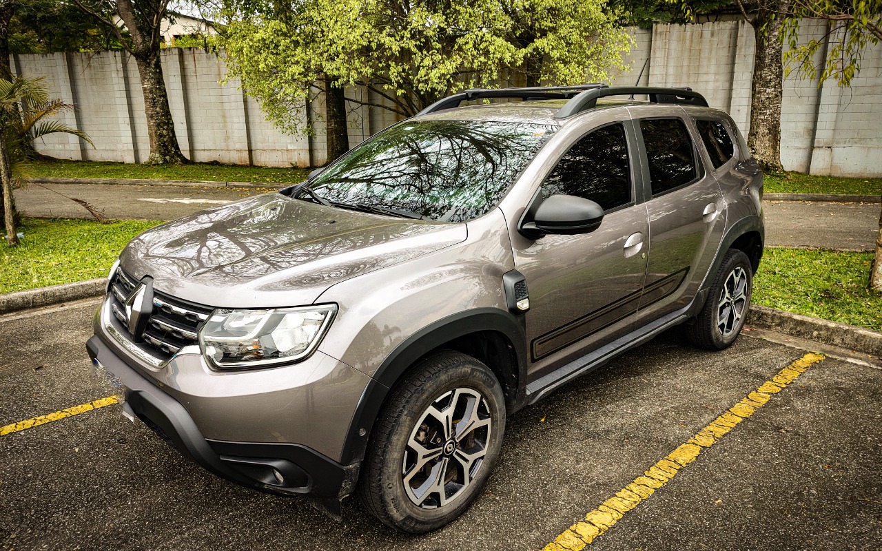 Renault Duster 2023 Cinza — foto 1 de 3