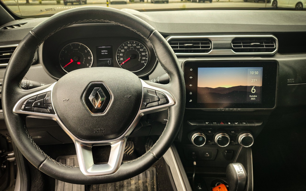 imagem-https://www.socarrao.com.br/sc-vehicle-images-prod/988656/1775610356449-SU1HXzIwMjUxMDA2XzEwNTExMzY5NV9IRFIuanBn.jpg