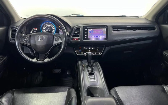 imagem-https://www.socarrao.com.br/sc-vehicle-images-prod/989082/1788804677070-7929935_12_B_9a3aa3c633.jpeg