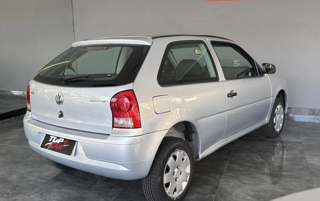 imagem-https://www.socarrao.com.br/sc-vehicle-images-prod/989175/1785855243475-7966459_0_B_2aada0c264.jpeg