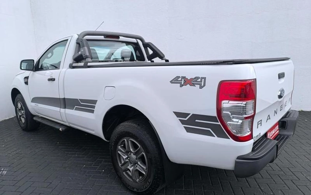 imagem-https://www.socarrao.com.br/sc-vehicle-images-prod/989395/1780936362352-7970180_18_B_31d649631b.jpeg