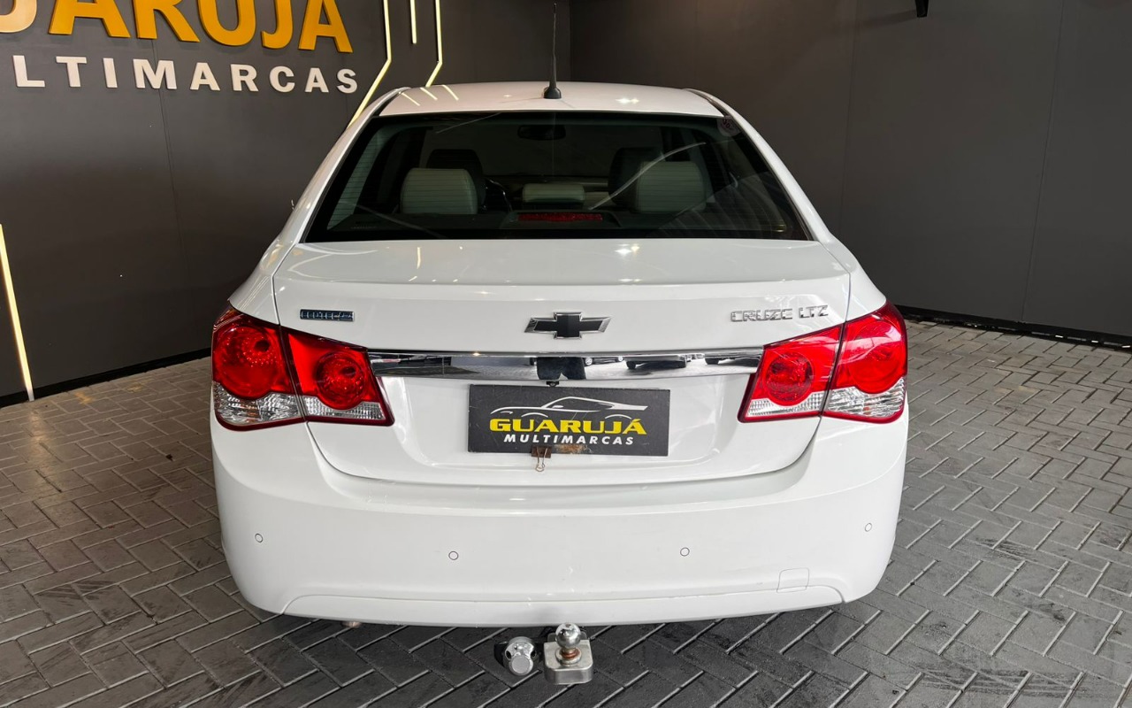 imagem-https://www.socarrao.com.br/sc-vehicle-images-prod/989471/1775653502886-NS5qcGVn.jpeg