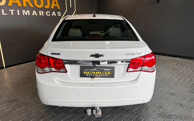 imagem-https://www.socarrao.com.br/sc-vehicle-images-prod/989471/1775653502886-NS5qcGVn.jpeg