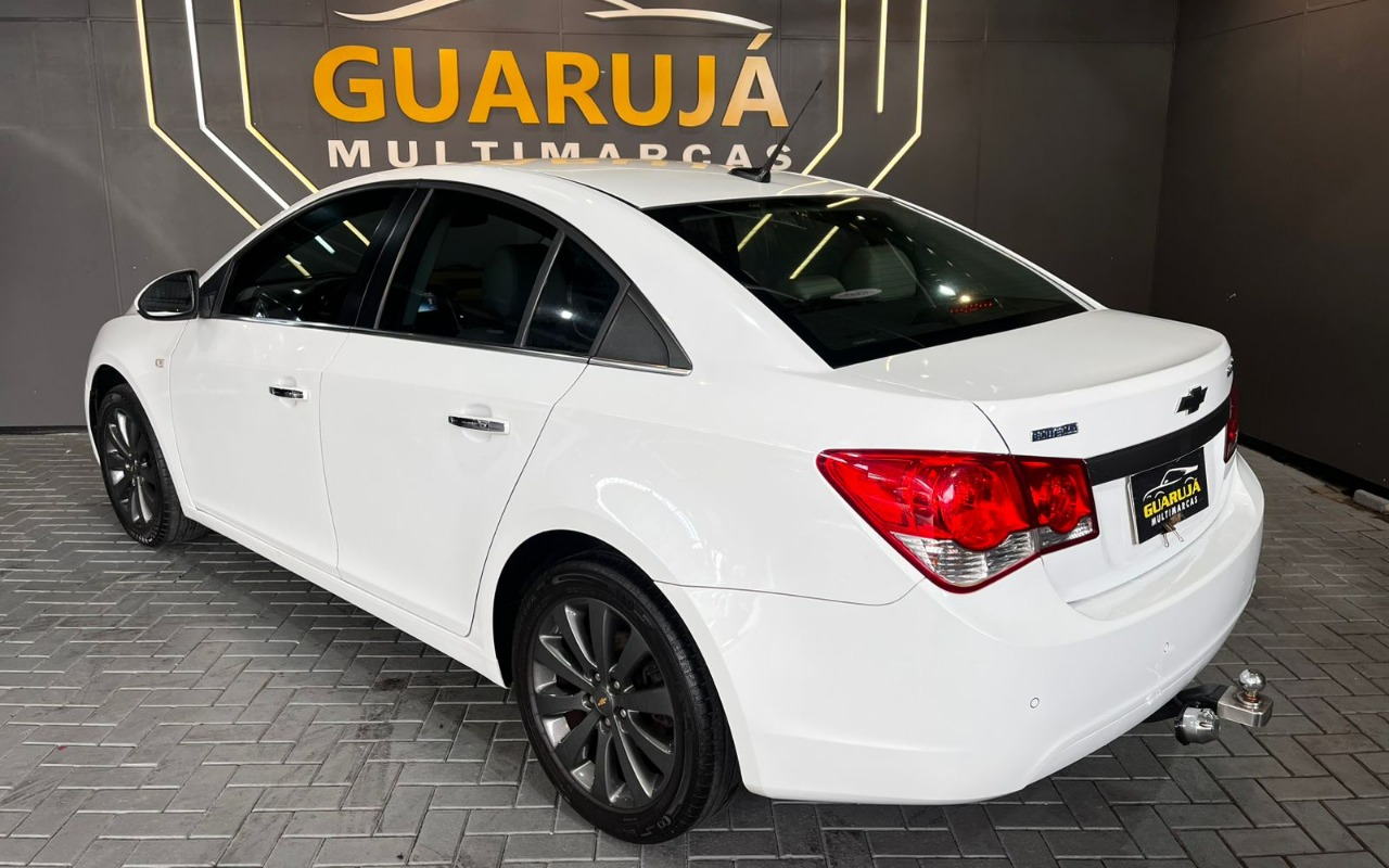 imagem-https://www.socarrao.com.br/sc-vehicle-images-prod/989471/1775653502983-Ni5qcGVn.jpeg