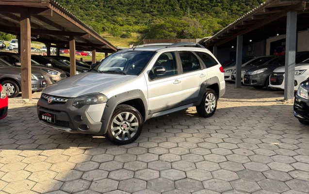imagem-https://www.socarrao.com.br/sc-vehicle-images-prod/989480/1787163132802-qiHgK2rB5vyo6rsRNRhFh5jEZDHtyHVc.jpg
