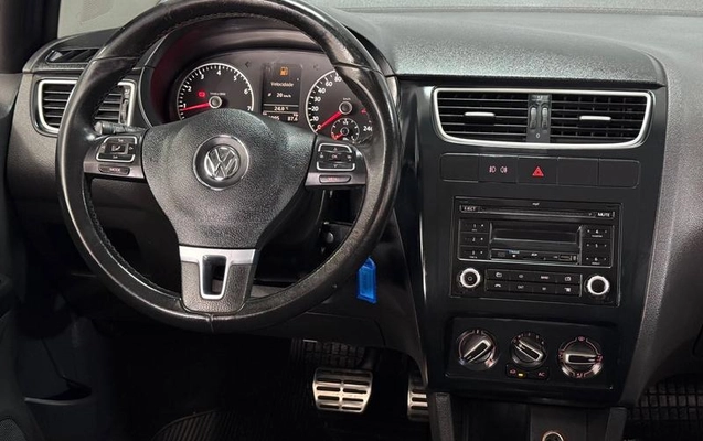 imagem-https://www.socarrao.com.br/sc-vehicle-images-prod/989504/1787696553999-7944792_18_B_8f17833519.jpeg