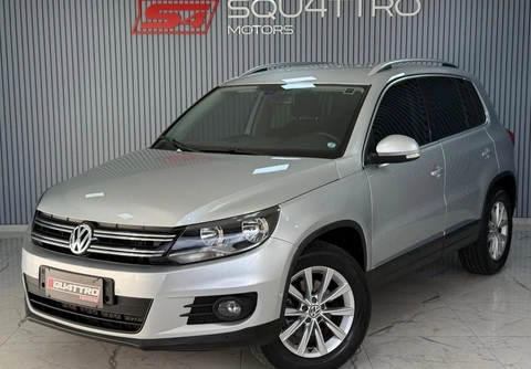 Volkswagen Tiguan 2013 Prata — foto 1 de 3