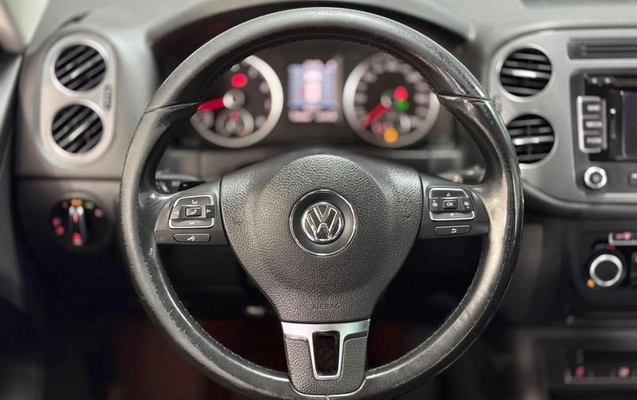 imagem-https://www.socarrao.com.br/sc-vehicle-images-prod/989514/1785873157740-7958318_14_B_8a2e570fff.jpeg