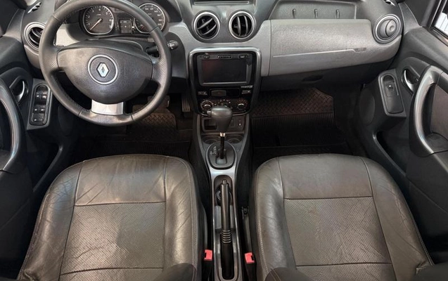 imagem-https://www.socarrao.com.br/sc-vehicle-images-prod/989557/1787696162121-7967011_13_B_8469d9f54b.jpeg
