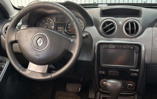 imagem-https://www.socarrao.com.br/sc-vehicle-images-prod/989557/1787696162131-7967011_12_B_15c77b7708.jpeg