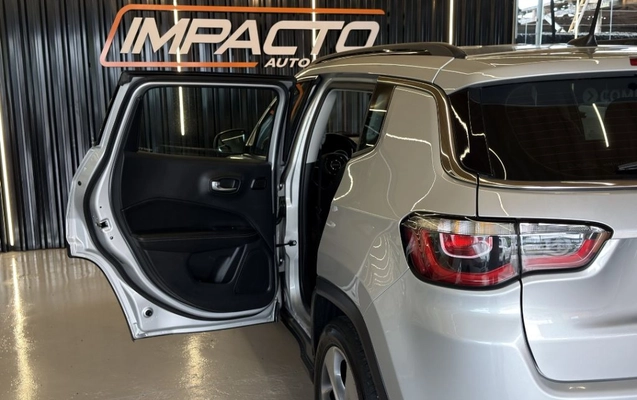 imagem-https://www.socarrao.com.br/sc-vehicle-images-prod/989565/1789040764882-gb-0e5a463.jpg
