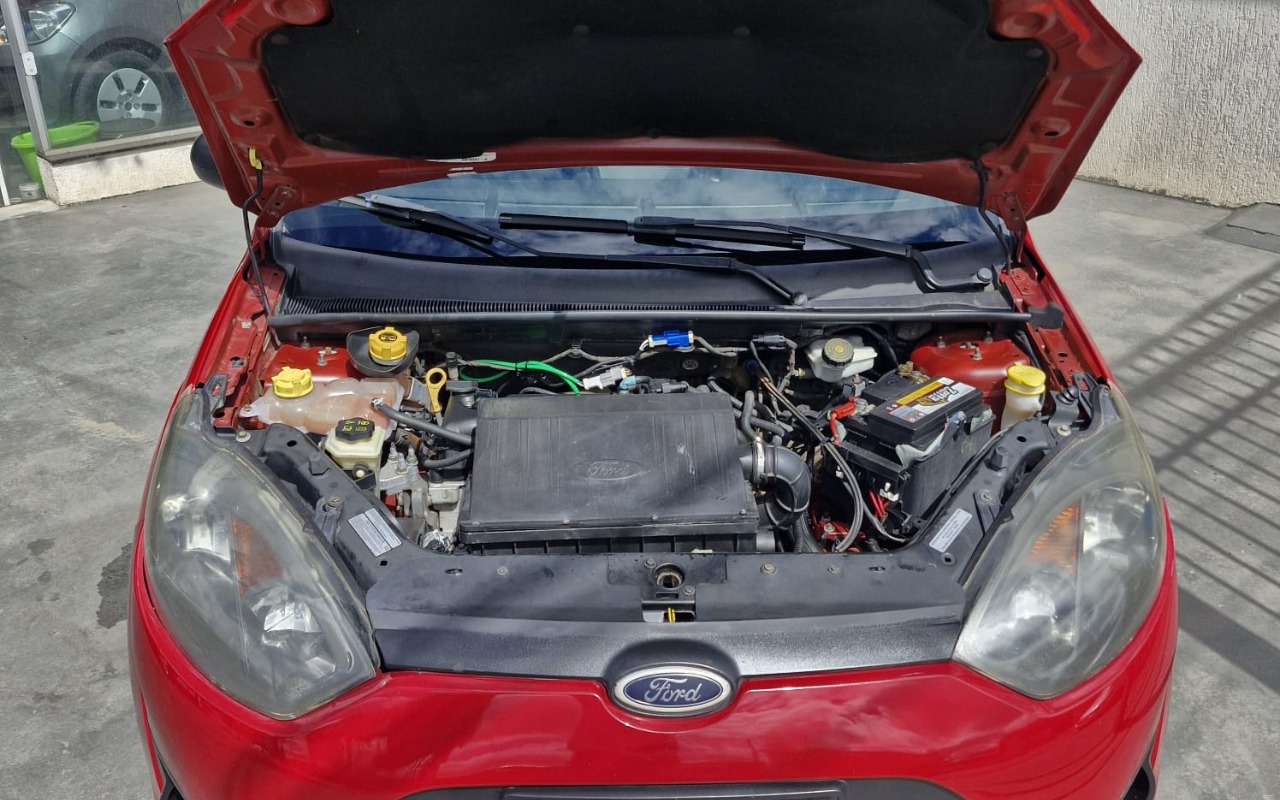 imagem-https://www.socarrao.com.br/sc-vehicle-images-prod/989817/1775660157088-OS5qcGVn.jpeg