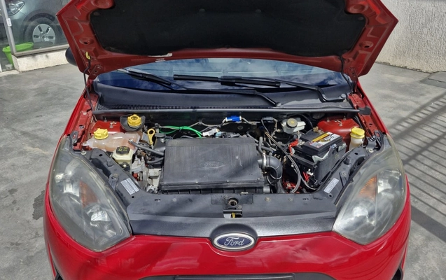 imagem-https://www.socarrao.com.br/sc-vehicle-images-prod/989817/1775660157088-OS5qcGVn.jpeg