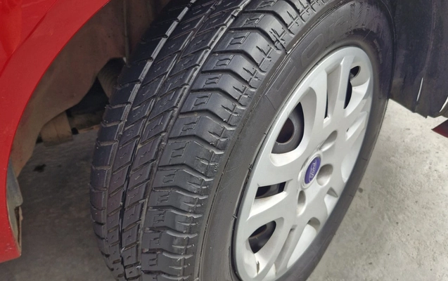 imagem-https://www.socarrao.com.br/sc-vehicle-images-prod/989817/1775660157283-MTguanBlZw.jpeg