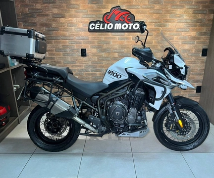TRIUMPH TIGER 1200 XCX 2019 Branco — foto 1 de 3