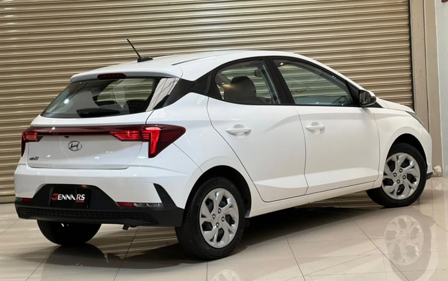 imagem-https://www.socarrao.com.br/sc-vehicle-images-prod/990058/1775666671119-TdheMCj9uXlLGQRfV215wOB1WQhgFBp8.jpg