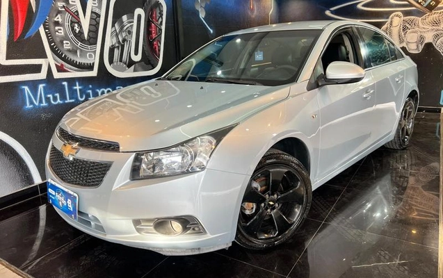 imagem-https://www.socarrao.com.br/sc-vehicle-images-prod/990127/1789592066957-7851301_0_B_a51ab46c5d.jpeg