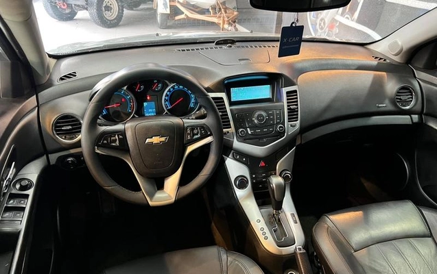 imagem-https://www.socarrao.com.br/sc-vehicle-images-prod/990127/1789592066962-7851301_2_B_195ba645a7.jpeg