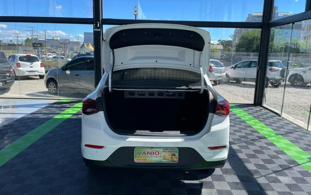 imagem-https://www.socarrao.com.br/sc-vehicle-images-prod/990226/1789565005604-003_0994a9b40828da3f94661403fbead0c5.jpeg