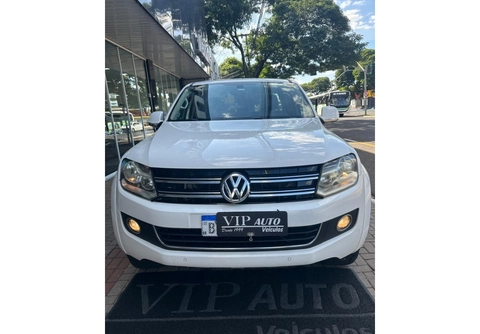 Volkswagen Amarok 2015 Branco — foto 1 de 3