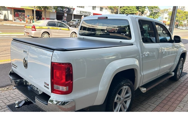 imagem-https://www.socarrao.com.br/sc-vehicle-images-prod/990306/1775671511768-2_030409.jpg