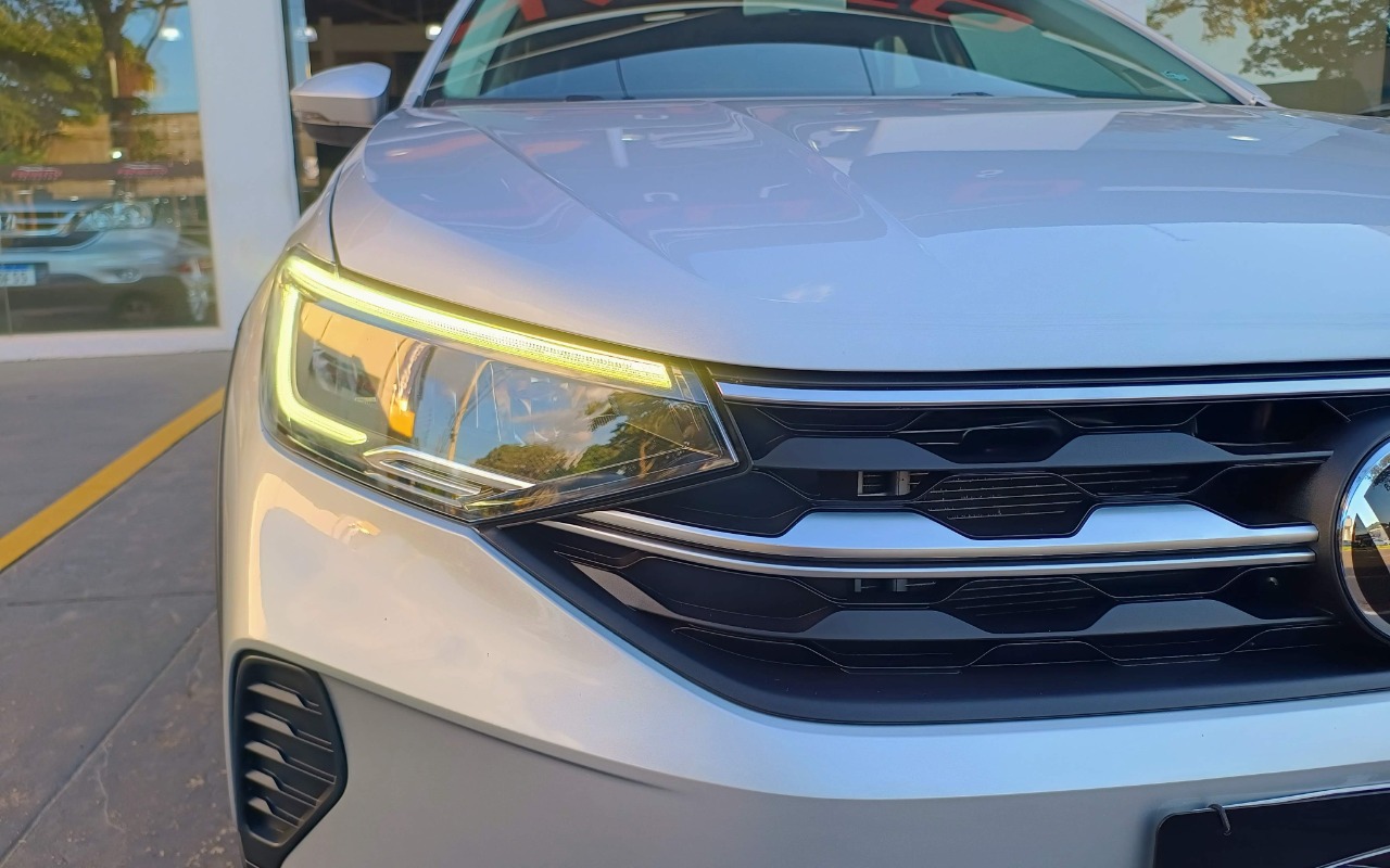 imagem-https://www.socarrao.com.br/sc-vehicle-images-prod/990340/1775672321092-VlcgTklWVVMgMS4wIDIwMCBUU0kgVE9UQUwgRkxFWCBDT01GT1JUTElORSAyMDIxIFBSQVRBIDMuanBn.jpg