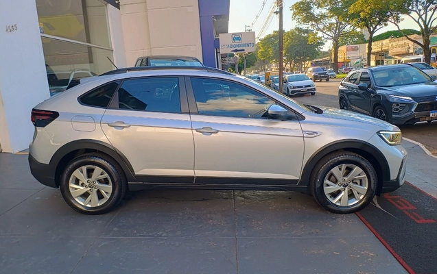imagem-https://www.socarrao.com.br/sc-vehicle-images-prod/990340/1775672321799-VlcgTklWVVMgMS4wIDIwMCBUU0kgVE9UQUwgRkxFWCBDT01GT1JUTElORSAyMDIxIFBSQVRBIDguanBn.jpg