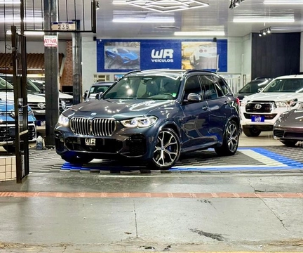 BMW X5 2022 Cinza — foto 1 de 3