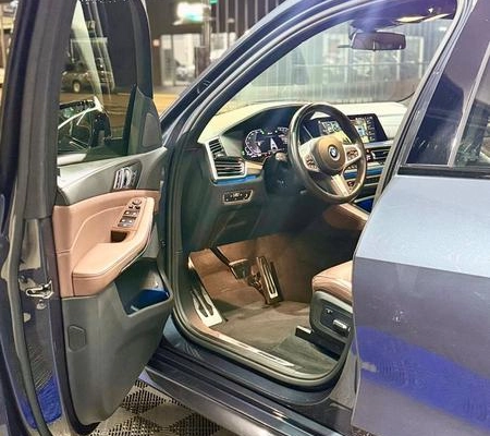 imagem-https://www.socarrao.com.br/sc-vehicle-images-prod/990388/1788875437198-7961107_16_B_549241c825.jpeg