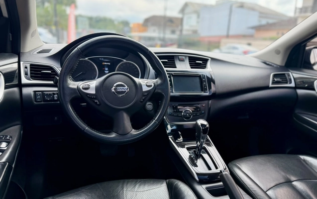 imagem-https://www.socarrao.com.br/sc-vehicle-images-prod/990430/1787665574806-003_7cd049709ee6346fd0f607ca29f7a70e.jpeg