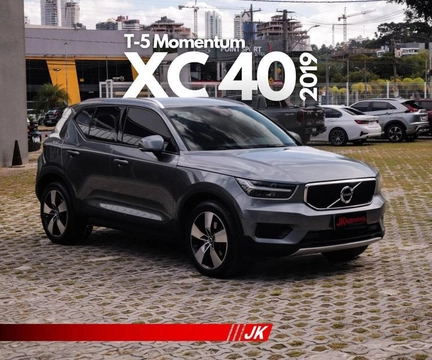 Volvo XC40 2019 Cinza — foto 1 de 3