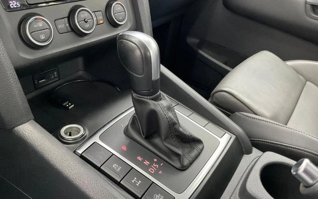 imagem-https://www.socarrao.com.br/sc-vehicle-images-prod/990504/1788437831798-7974124_11_B_0b531d52a6.jpeg