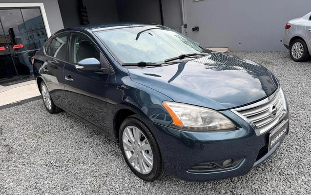 imagem-https://www.socarrao.com.br/sc-vehicle-images-prod/990549/1775676426924-ZTg3ZDBjYzEtYzAyOC00Y2ZlLWIyMWItMTBlMTRlZDEyOTE1LmpwZWc.jpeg