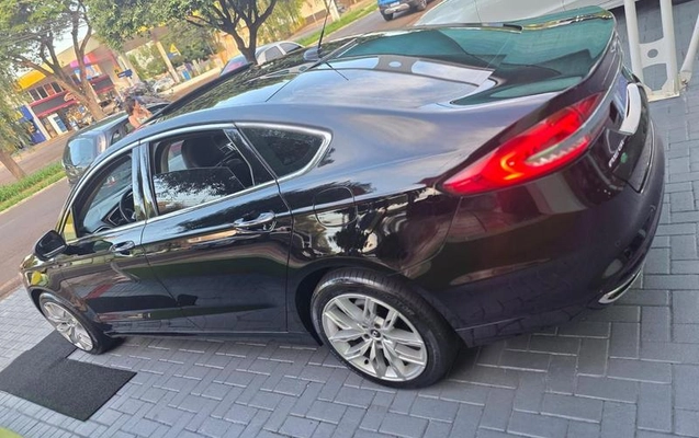 imagem-https://www.socarrao.com.br/sc-vehicle-images-prod/990780/1778157339517-7957916_2_B_2c1b1d1704.jpeg