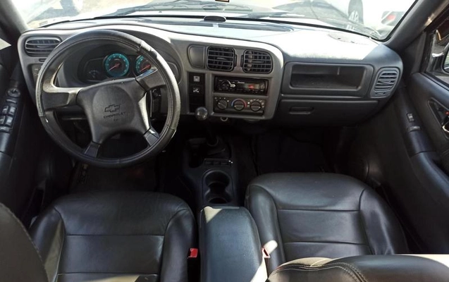 imagem-https://www.socarrao.com.br/sc-vehicle-images-prod/991003/1790352774905-7971201_12_B_a8548ec097.jpeg