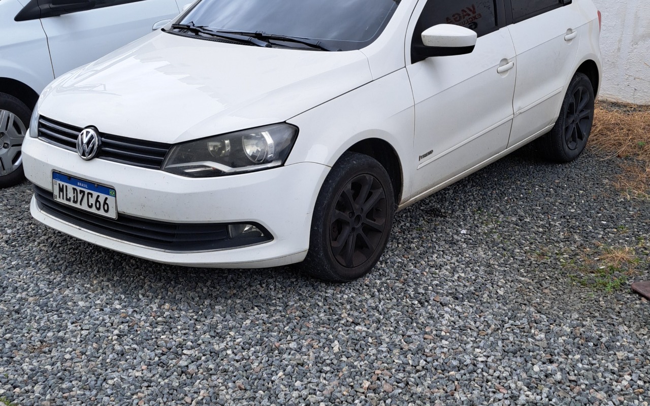 Volkswagen Gol 2013 Branco — foto 1 de 3