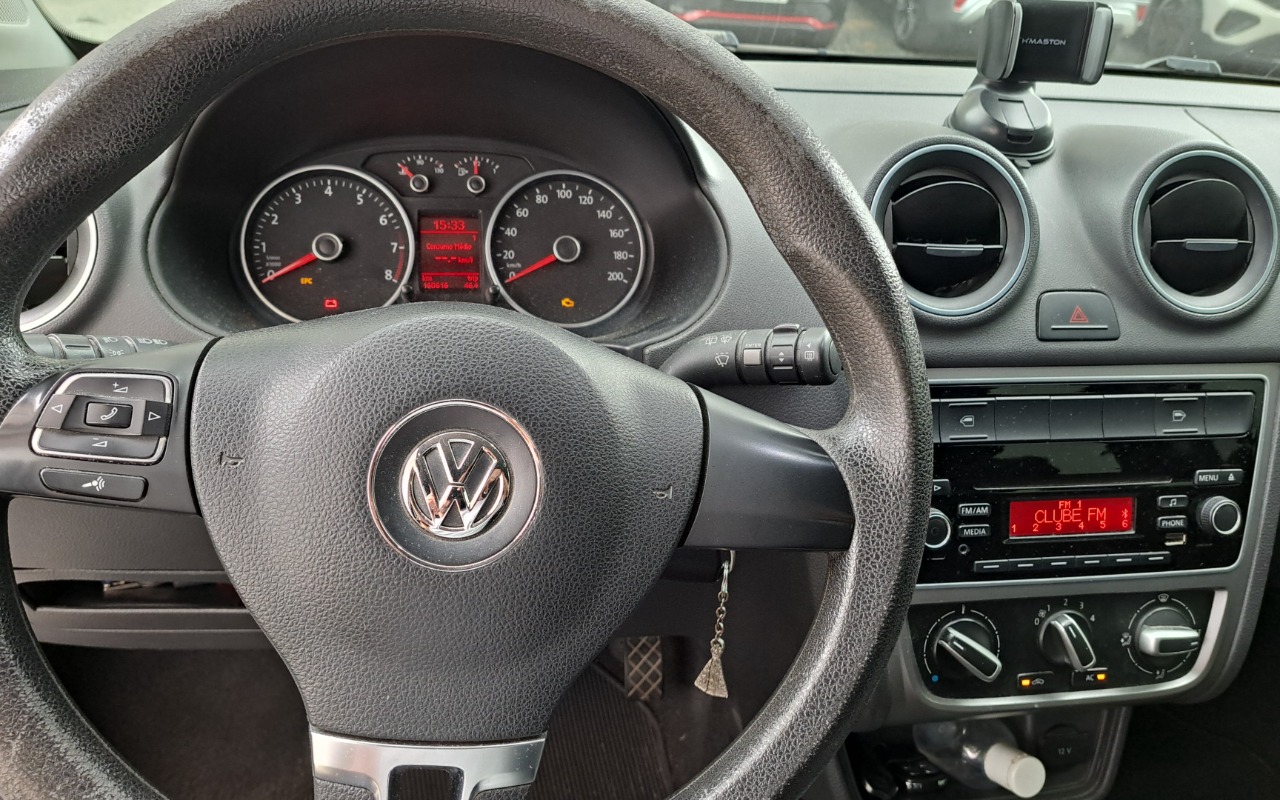 imagem-https://www.socarrao.com.br/sc-vehicle-images-prod/991262/1775706467852-SU1HLTIwMjYwMzMwLVdBMDAxNS5qcGVn.jpeg