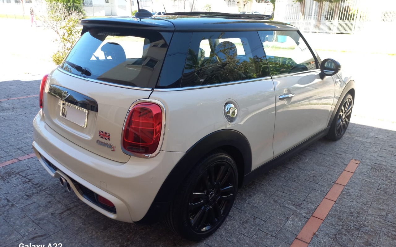 imagem-https://www.socarrao.com.br/sc-vehicle-images-prod/992059/1775734628456-V2hhdHNBcHAgSW1hZ2UgMjAyNi0wNC0wOSBhdCAwOC4yOC41OC5qcGVn.jpeg