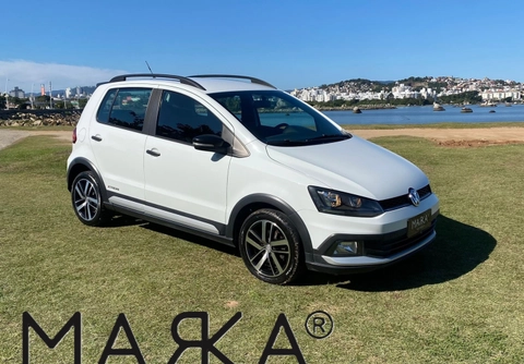 Volkswagen Fox 2018 Branco — foto 1 de 3