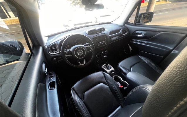 imagem-https://www.socarrao.com.br/sc-vehicle-images-prod/992608/1775737721684-SU1HXzMwOTAuanBlZw.jpeg