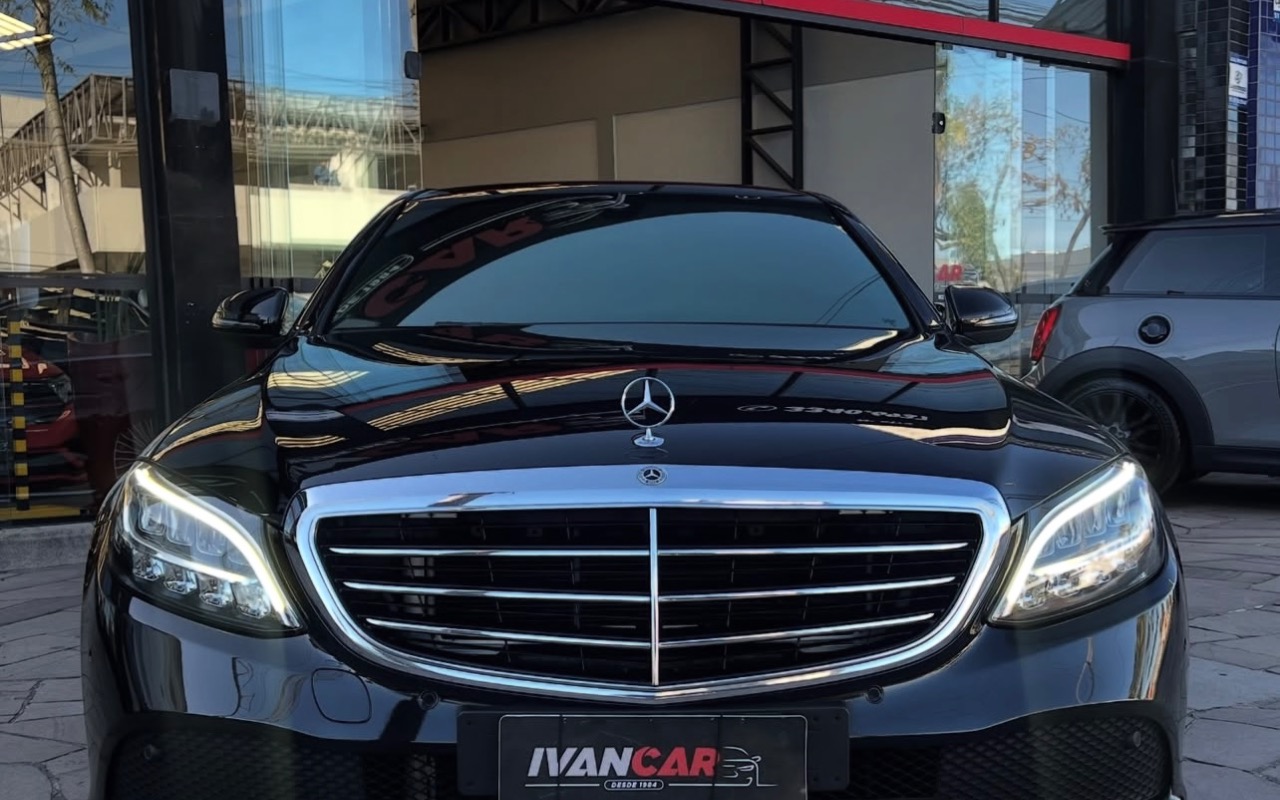 imagem-https://www.socarrao.com.br/sc-vehicle-images-prod/992645/1775738056860-SU1HXzk0NDQuanBlZw.jpeg