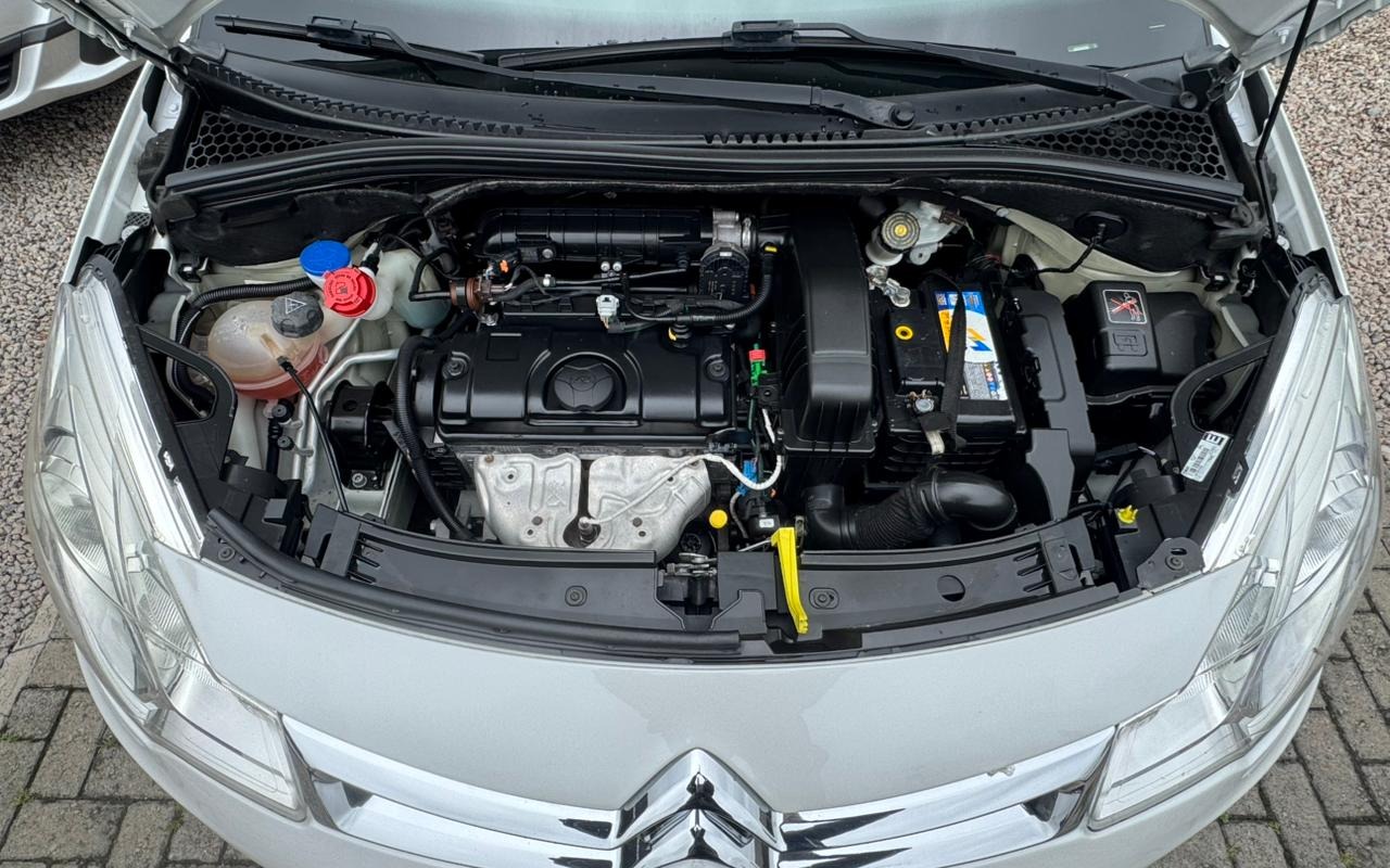 imagem-https://www.socarrao.com.br/sc-vehicle-images-prod/992667/1775738373559-V2hhdHNBcHAgSW1hZ2UgMjAyNi0wNC0wOCBhdCAxNy41NC41MS5qcGVn.jpeg