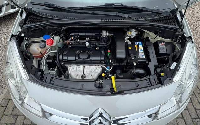 imagem-https://www.socarrao.com.br/sc-vehicle-images-prod/992667/1775738373559-V2hhdHNBcHAgSW1hZ2UgMjAyNi0wNC0wOCBhdCAxNy41NC41MS5qcGVn.jpeg