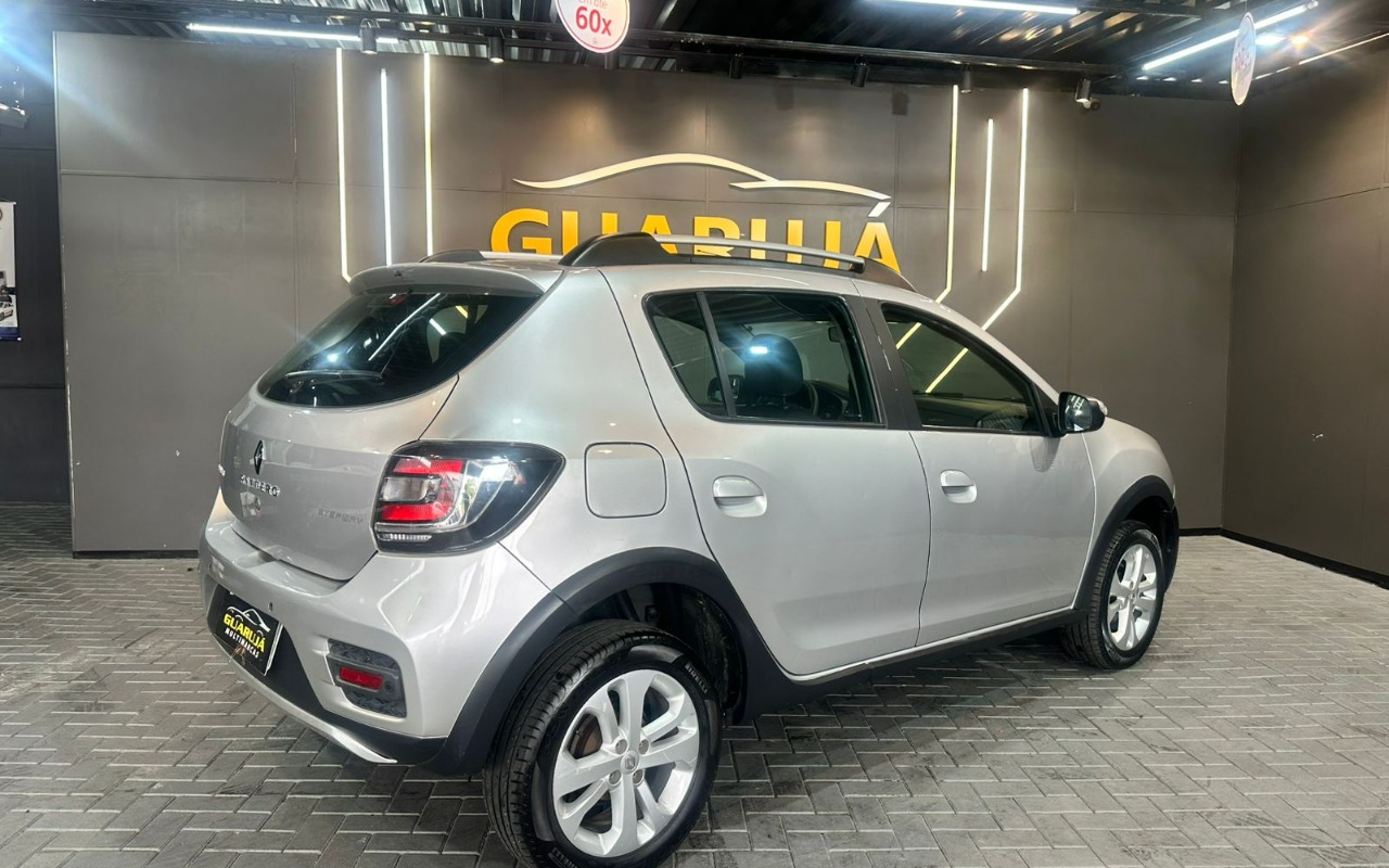 imagem-https://www.socarrao.com.br/sc-vehicle-images-prod/992868/1775741768013-NC5qcGVn.jpeg