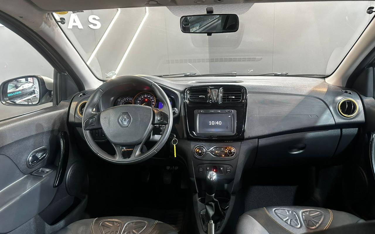 imagem-https://www.socarrao.com.br/sc-vehicle-images-prod/992868/1775741768347-Ny5qcGVn.jpeg
