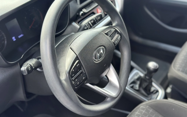imagem-https://www.socarrao.com.br/sc-vehicle-images-prod/993144/1784054960918-003_15f005ab754106459b4561a1364aa9eb.jpeg