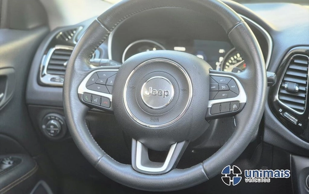 imagem-https://www.socarrao.com.br/sc-vehicle-images-prod/993186/1775747862762-0504ee32-8cd9-4cd4-b210-832fdf73abcd20260317175006.jpeg