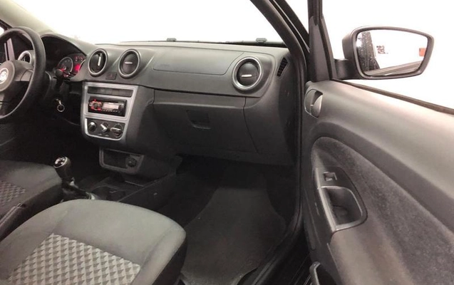 imagem-https://www.socarrao.com.br/sc-vehicle-images-prod/993249/1788284851202-6351787_1_B_df158ac419.jpeg