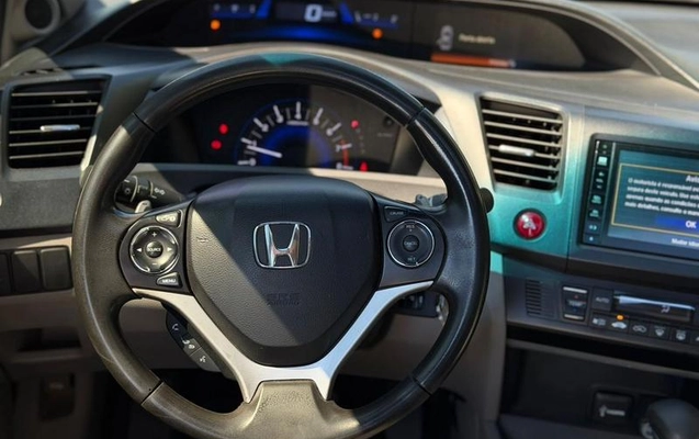 imagem-https://www.socarrao.com.br/sc-vehicle-images-prod/993257/1787313866141-7976739_1_B_9adac6110b.jpeg