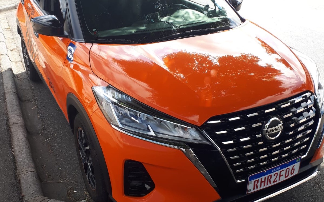 imagem-https://www.socarrao.com.br/sc-vehicle-images-prod/993422/1775769165270-YWMyY2FmMmQtMjk2YS00NzUxLThkYjctMWJjYmJkMzA2MDRhLmpwZWc.jpeg